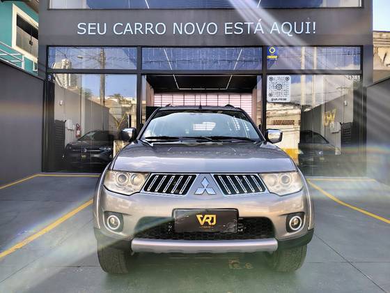 MITSUBISHI PAJERO DAKAR 3.5 HPE 7 LUGARES 4X4 V6 24V FLEX 4P AUTOMÁTICO